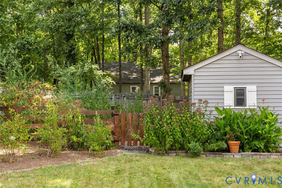 1607 Headwaters Road Midlothian, VA 23113 - Photo 42 of 45