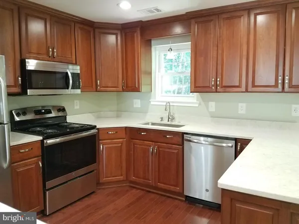 $3,000 | 5551 Winford Court, Fairfax, VA 22032