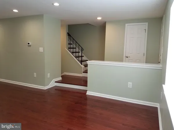 $3,000 | 5551 Winford Court, Fairfax, VA 22032