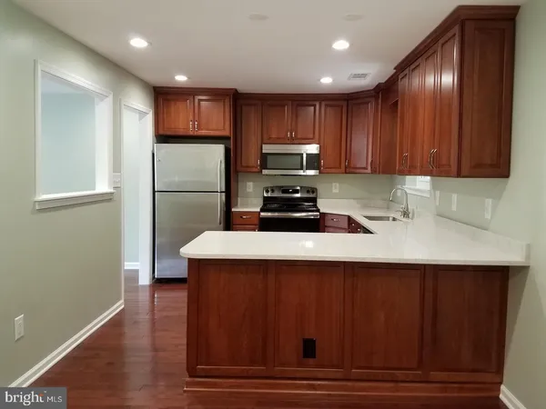 $3,000 | 5551 Winford Court, Fairfax, VA 22032