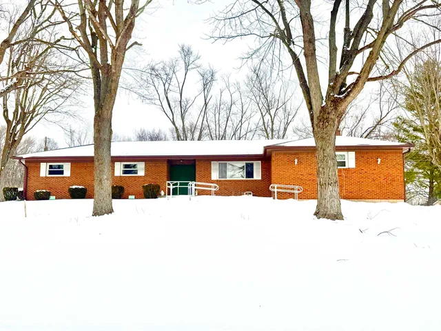 $210,000 | 3112 North Coats Road, Marion, IN 46952