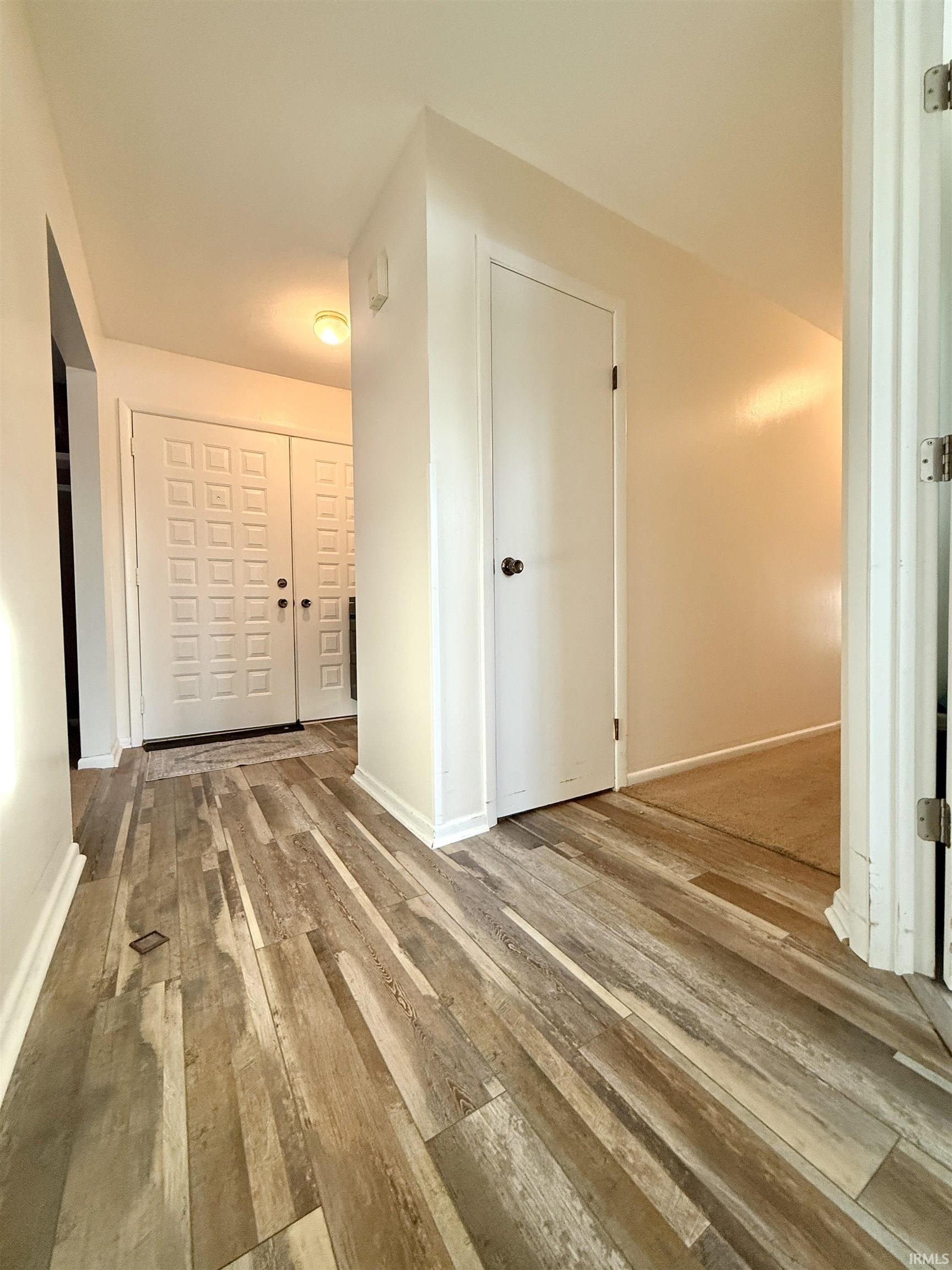 3112 North Coats Road Marion, IN 46952 - Photo 2 of 31