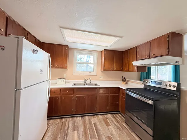 $210,000 | 3112 North Coats Road, Marion, IN 46952