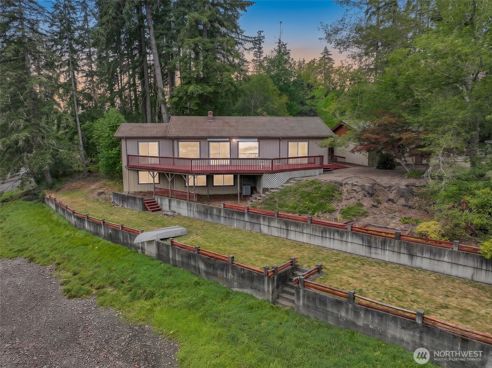 5470 East Grapeview Loop Road Allyn, WA 98524 - Photo 31 of 35