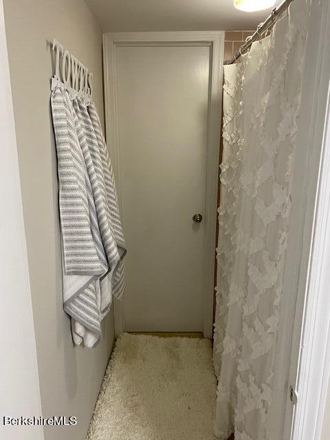 260 Pittsfield Road, Unit B10 Lenox, MA 01240 - Photo 14 of 20 Main Bathroom