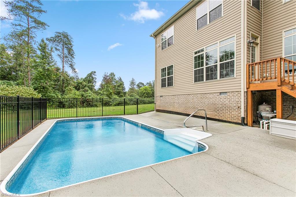 6399 Gumwood Road Oak Ridge, NC 27310 - Photo 4 of 47