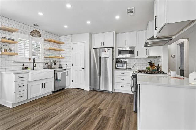 630 Ramon Street Mandeville, LA 70448 - Photo 3 of 20