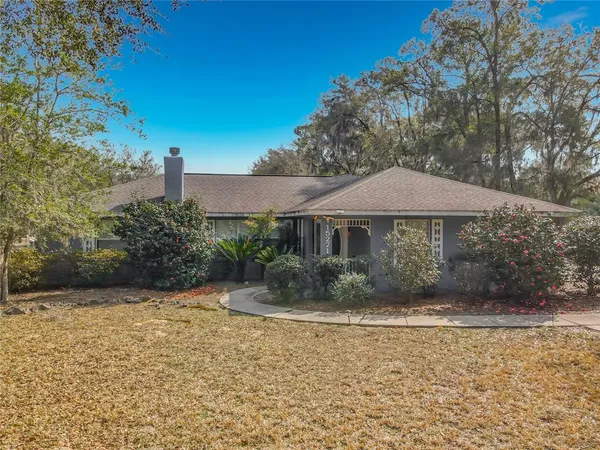 $599,900 | 15271 Southeast 24th Street Road, Ocklawaha, FL 32179