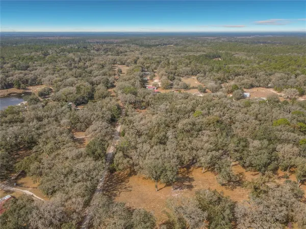 $599,900 | 15271 Southeast 24th Street Road, Ocklawaha, FL 32179