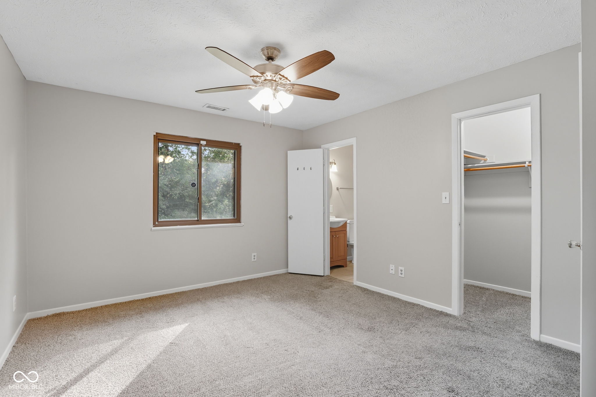 599 Yorktown Road Greenwood, IN 46142 - Photo 32 of 47 Gallery Image 32