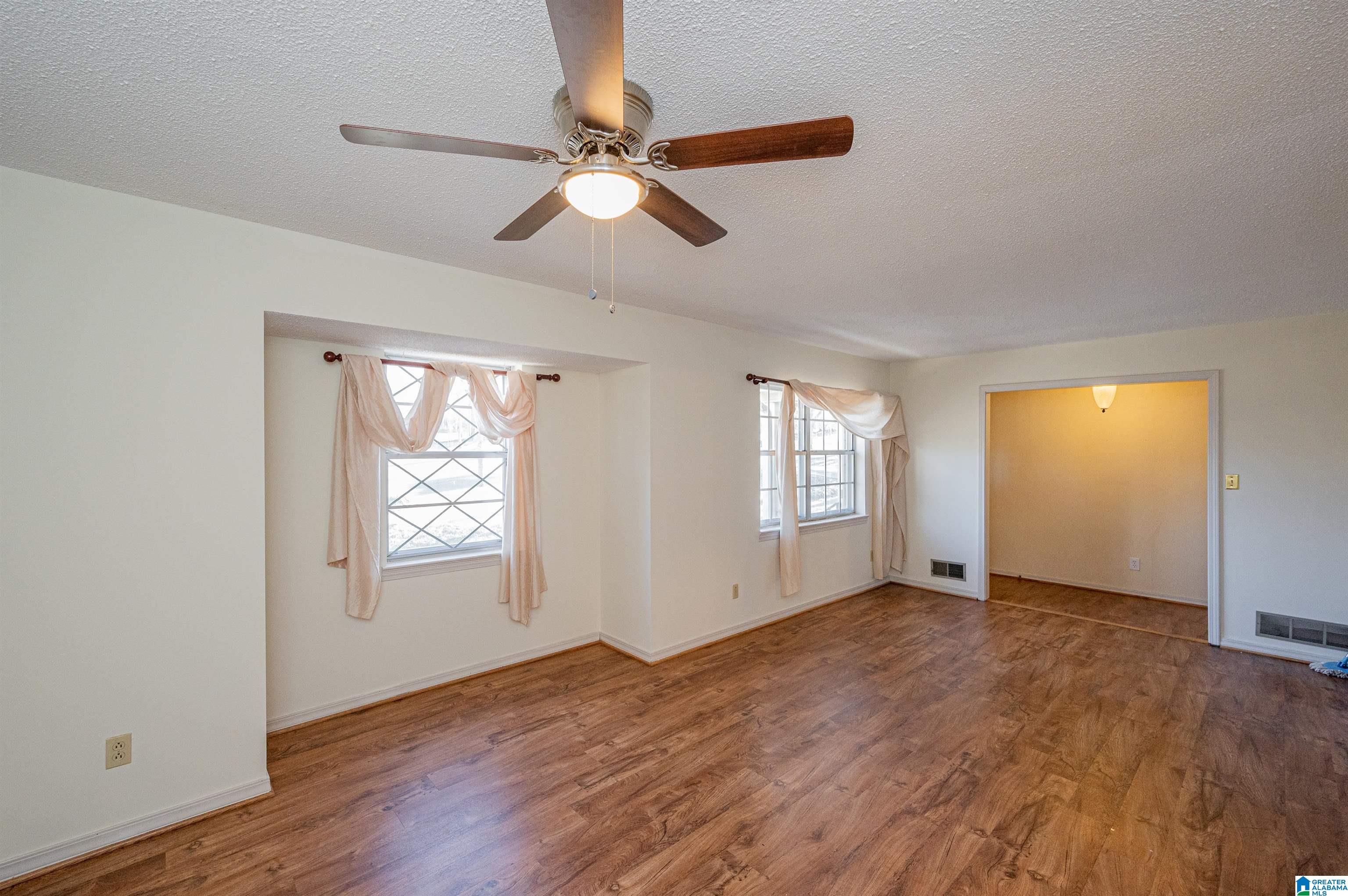 205 8th Street Pleasant Grove, AL 35127 - Photo 10 of 45