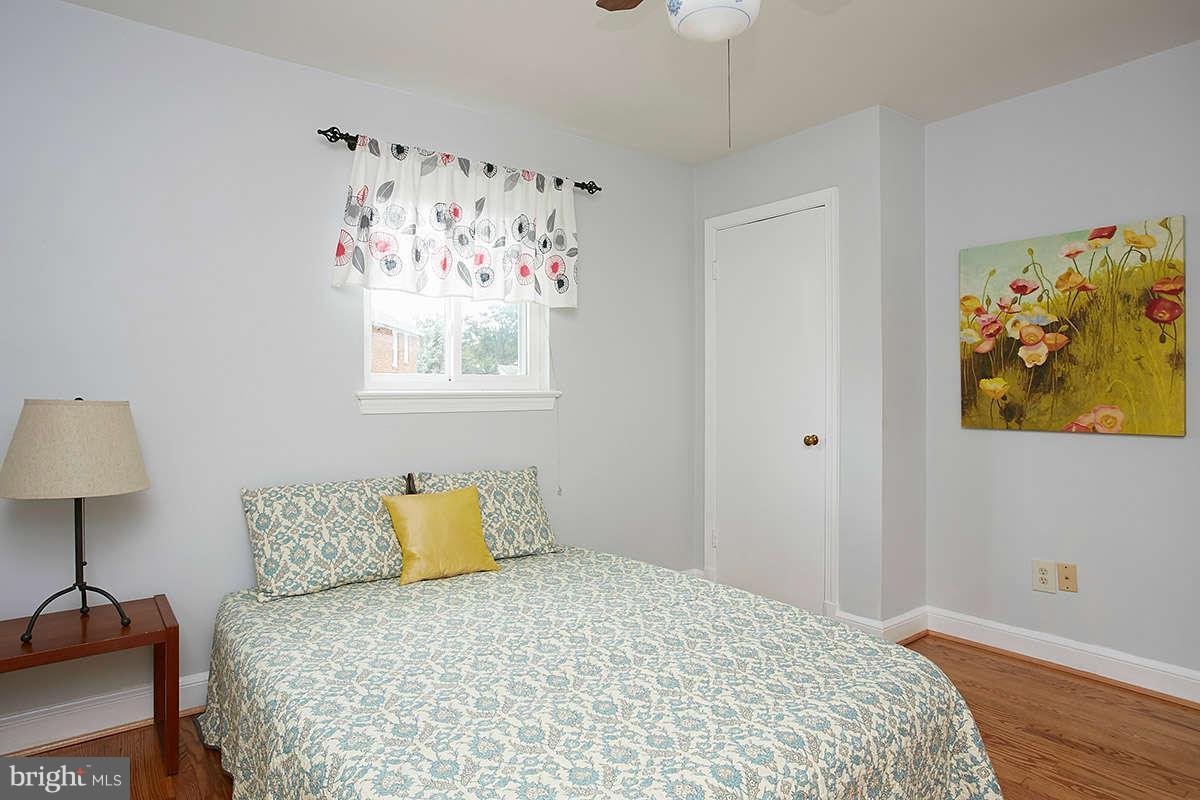 5816 Brunswick Street Springfield, VA 22150 - Photo 14 of 30 Bedroom
