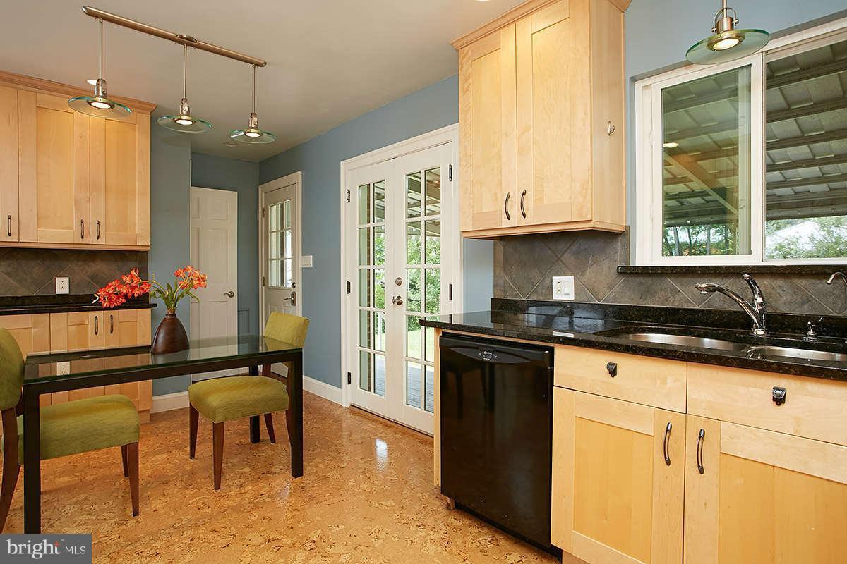 5816 Brunswick Street Springfield, VA 22150 - Photo 8 of 30 Kitchen