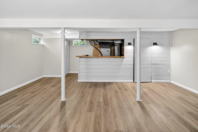 $569,900 | 3 Chestnut Hill Road South, Colonie, NY 12211