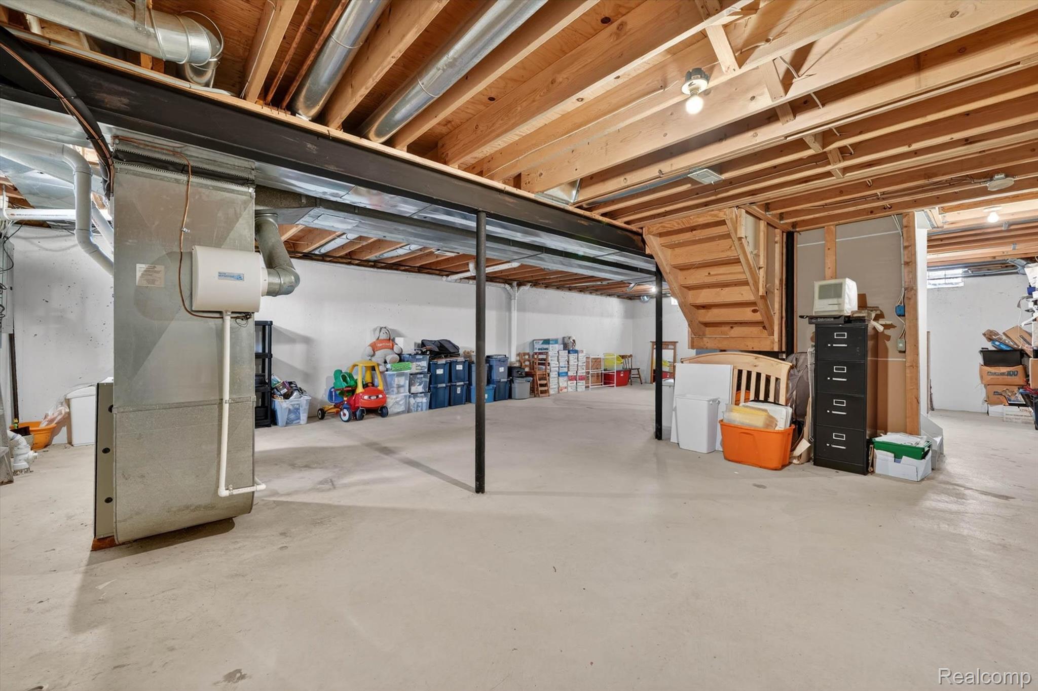 1112 Vernier Road Grosse Pointe, MI 48236 - Photo 37 of 39 Unfinished below grade area featuring heating unit