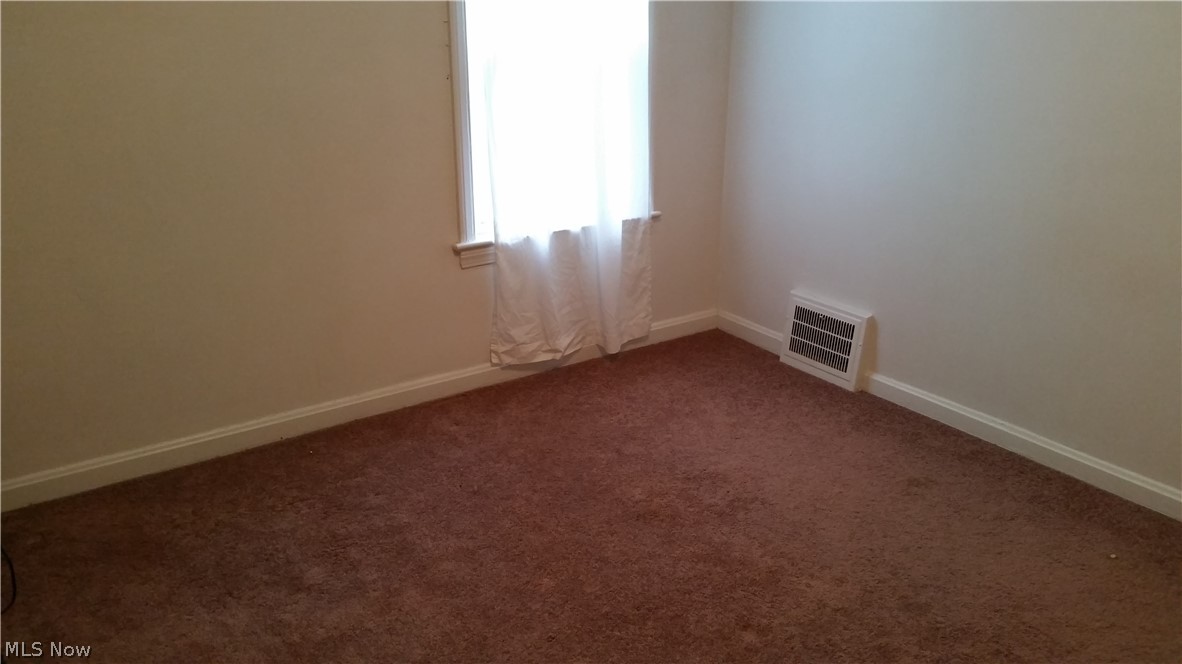 20103 Libby Road Maple Heights, OH 44137 - Photo 11 of 22 Gallery Image 11