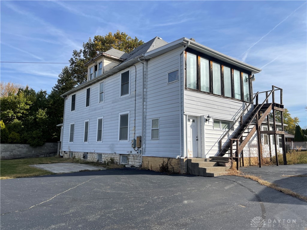 4924 Kitridge Road Dayton, OH 45424 - Photo 2 of 20 Gallery Image 2