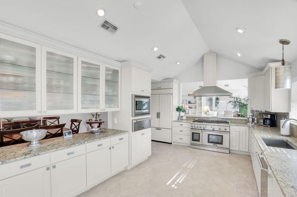 147 East Ruelle Drive Mandeville, LA 70471 - Photo 2 of 34 Gallery Image 2