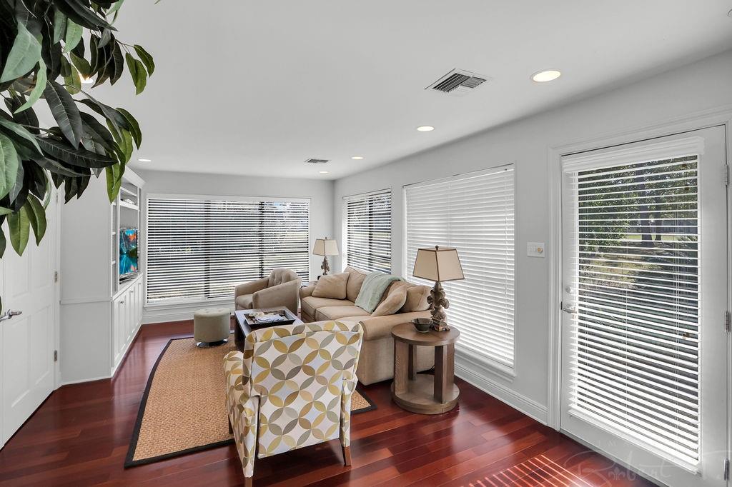 147 East Ruelle Drive Mandeville, LA 70471 - Photo 8 of 34 Gallery Image 8
