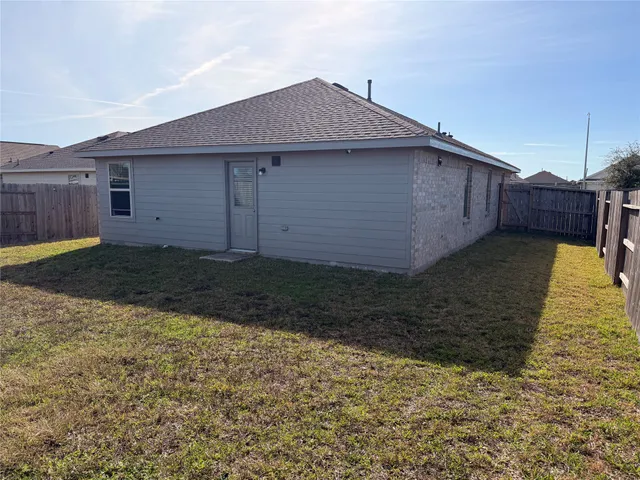 $285,000 | 14427 Woodcott Warren Way, Rosharon, TX 77583