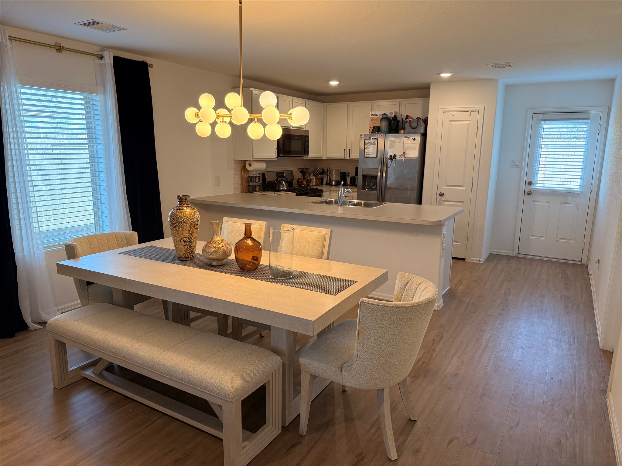 14427 Woodcott Warren Way Rosharon, TX 77583 - Photo 8 of 31