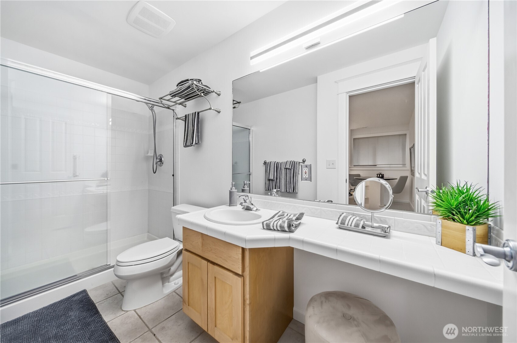 1375 32nd Avenue South Seattle, WA 98144 - Photo 30 of 36 a bathroom with a sink a toilet and shower