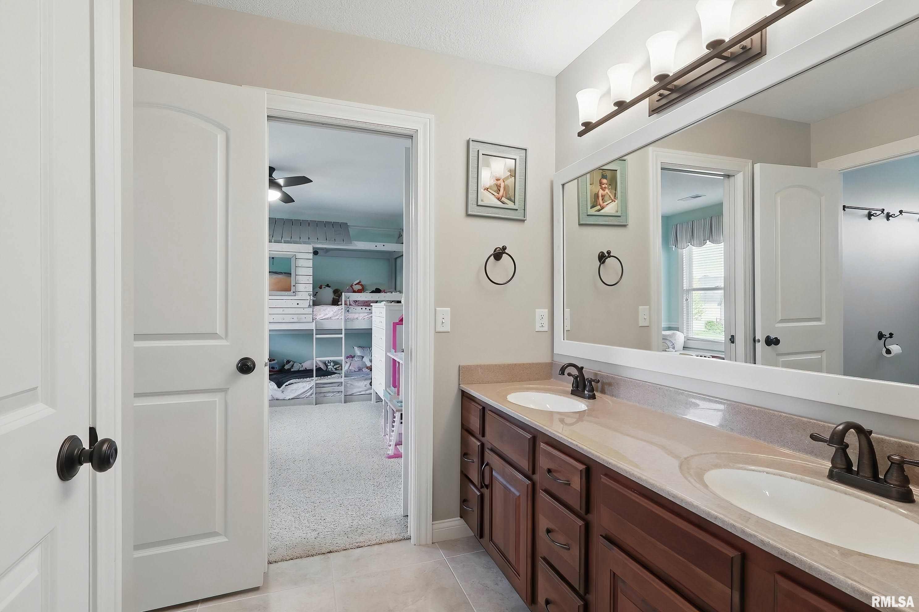 5630 Judge Road Bettendorf, IA 52722 - Photo 26 of 49 Gallery Image 26