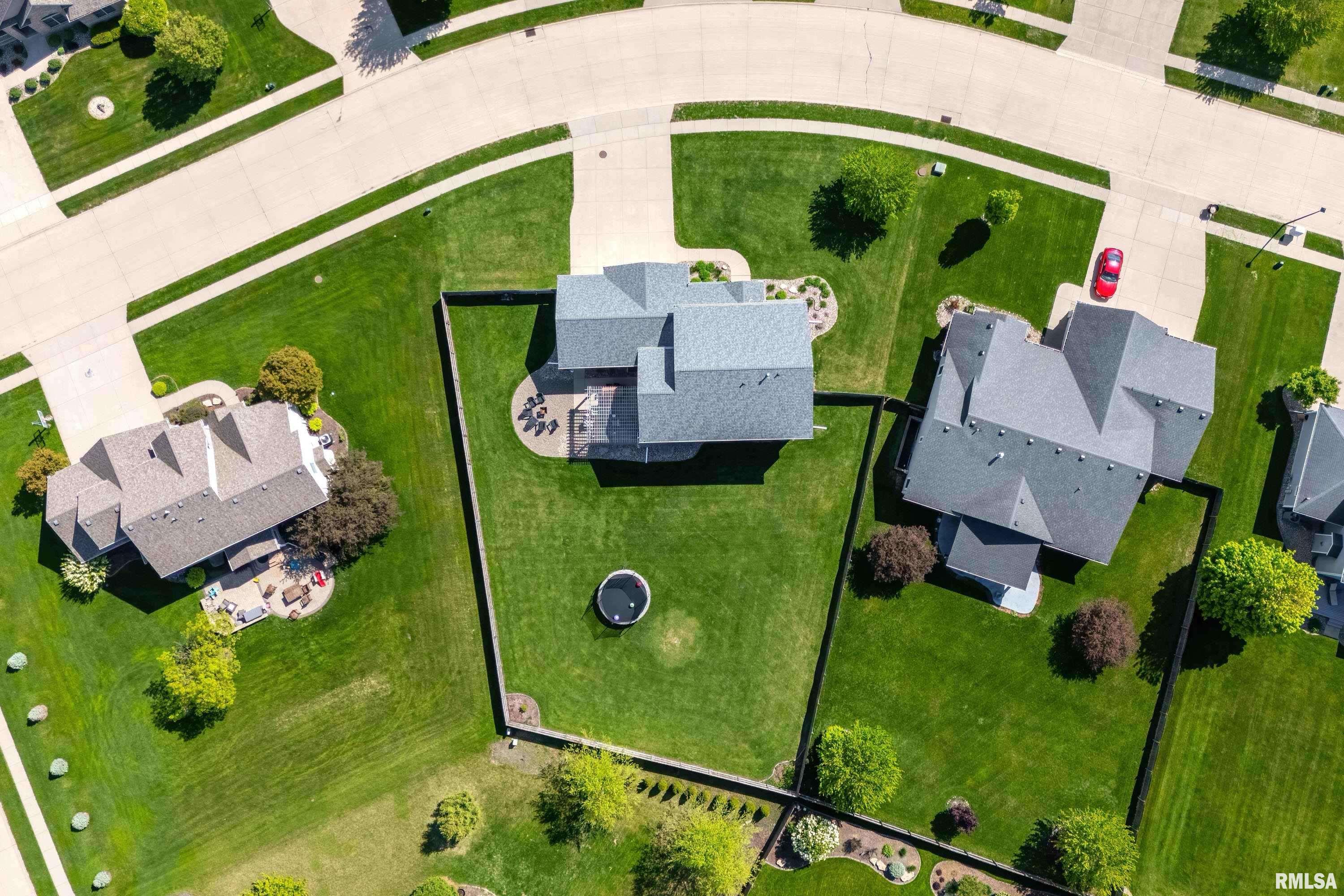 5630 Judge Road Bettendorf, IA 52722 - Photo 5 of 49 Gallery Image 5