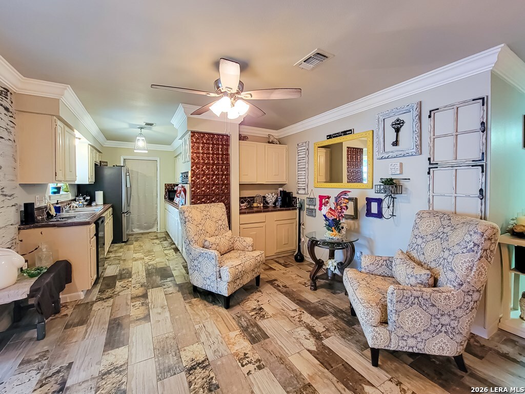 2139 Ricks Drive Eagle Pass, TX 78852 - Photo 14 of 36