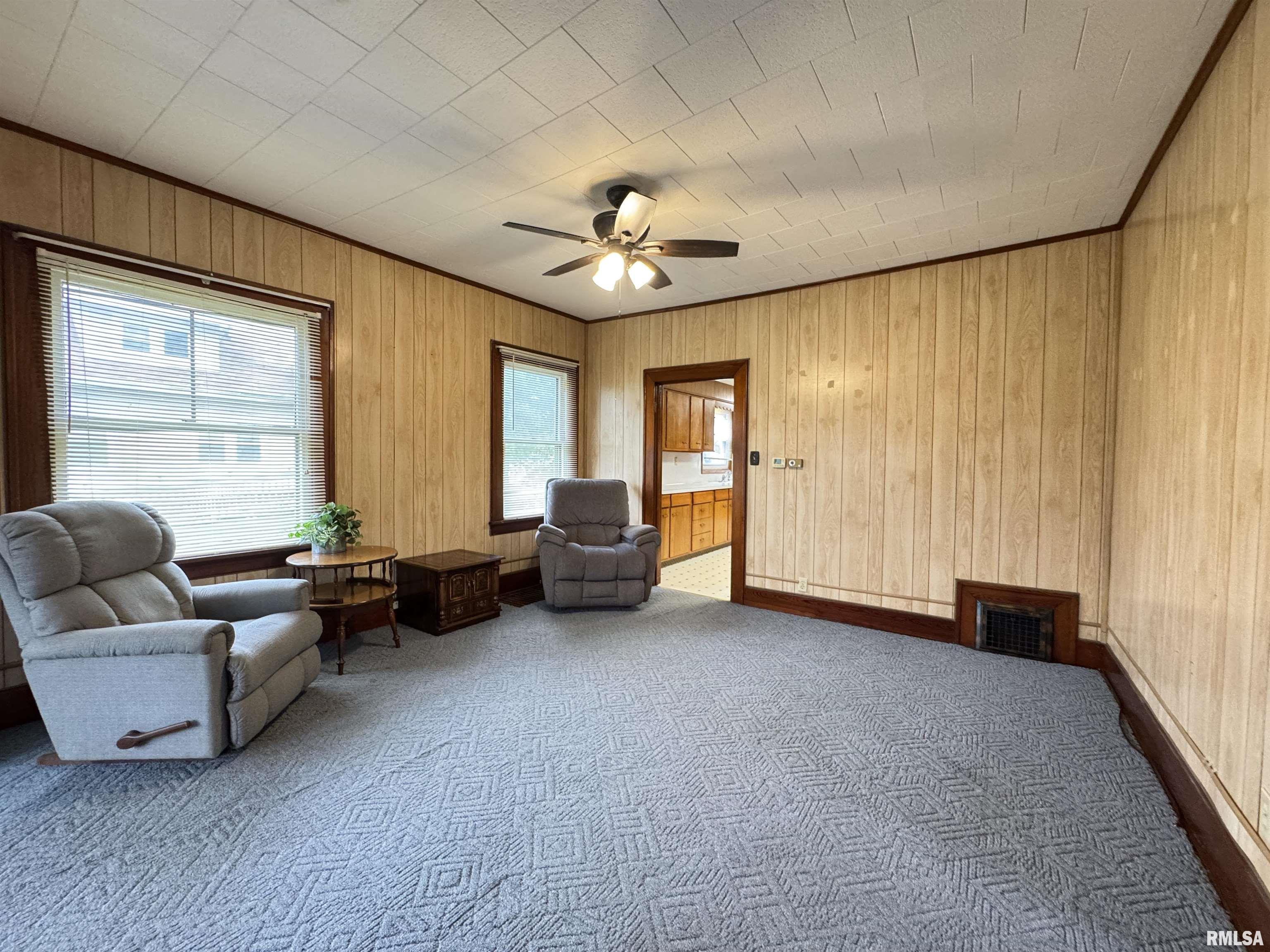 307 Lafayette Street Avon, IL 61415 - Photo 11 of 36