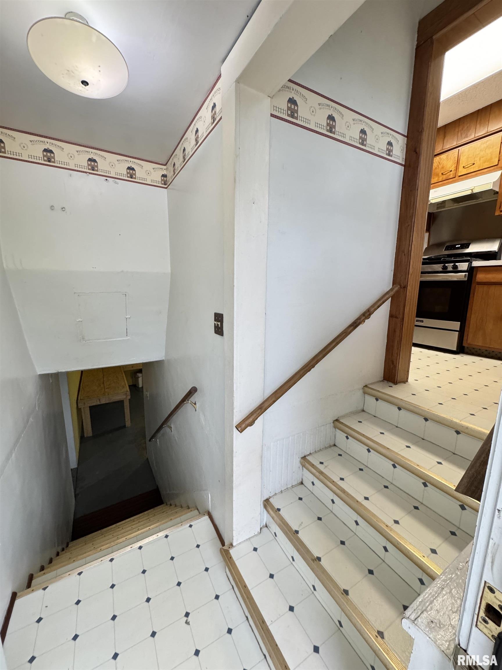 307 Lafayette Street Avon, IL 61415 - Photo 33 of 36