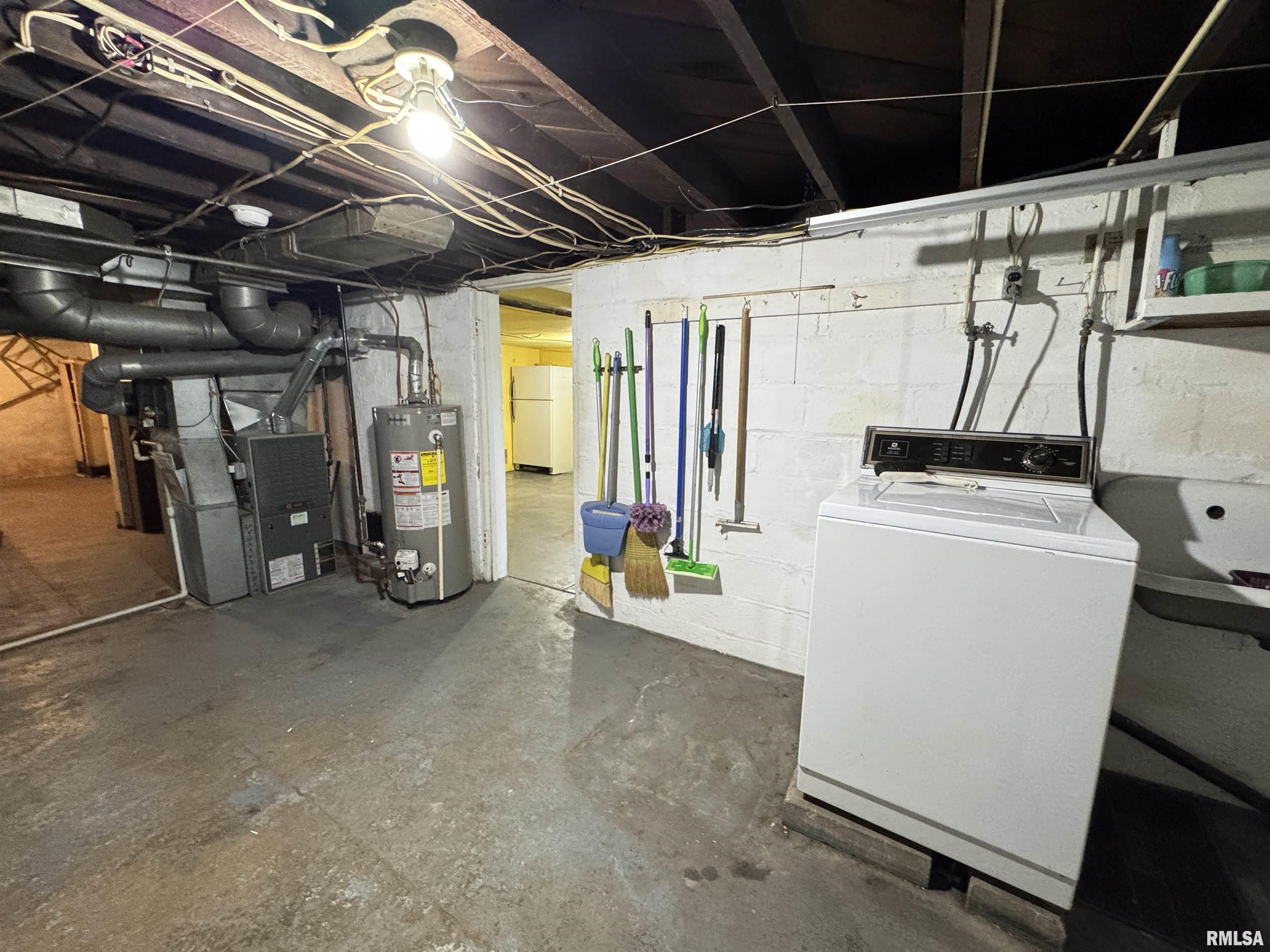 307 Lafayette Street Avon, IL 61415 - Photo 35 of 36