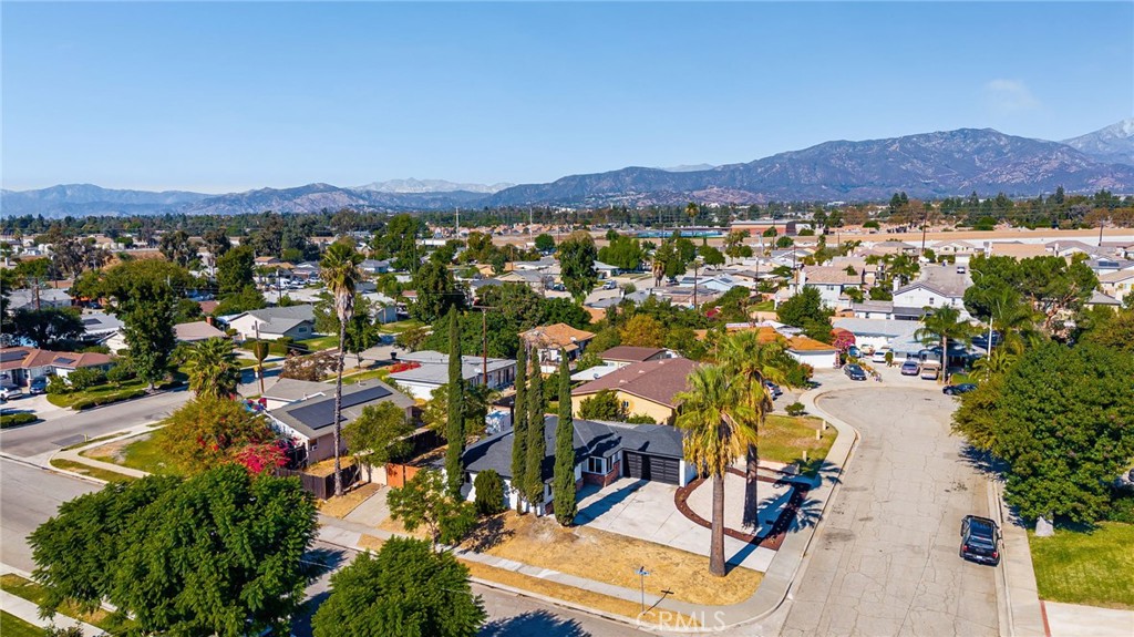 9642 Surrey Avenue Montclair, CA 91763 - Photo 35 of 41