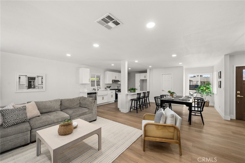 9642 Surrey Avenue Montclair, CA 91763 - Photo 8 of 41