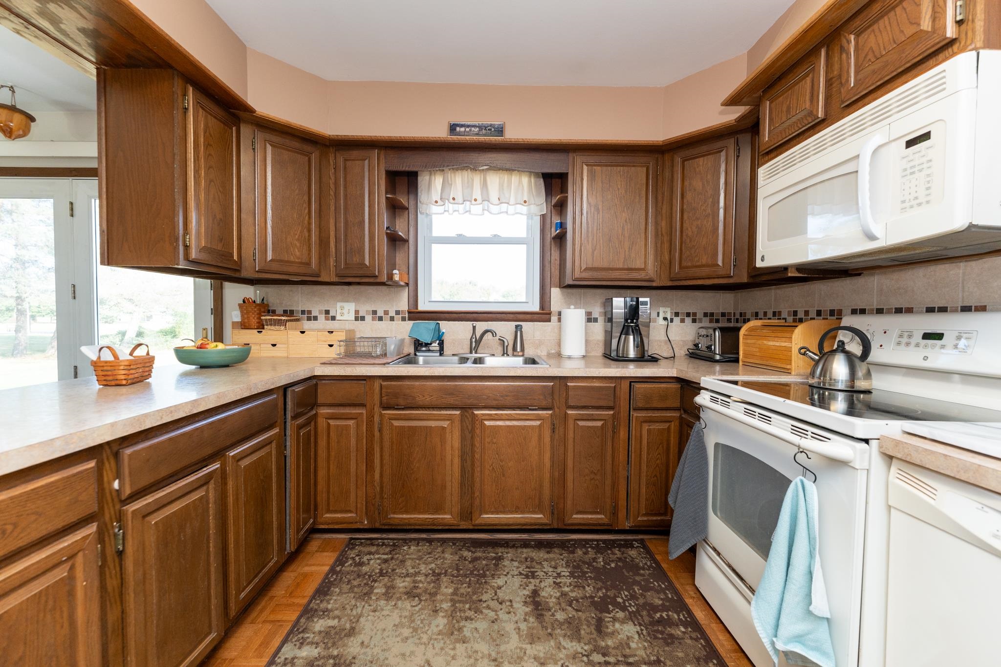 5097 East Surrey Road Clare, MI 48617 - Photo 23 of 53 1938531-b4f808dd-151c-4fb9-867b-2398ec9ea29c.JPG