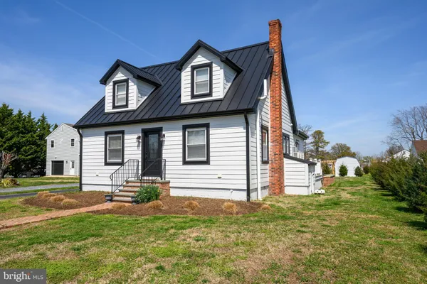 $895,000 | 21560 Chicken Point Road, Tilghman, MD 21671