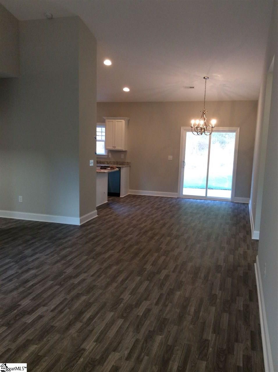 10 Beaver Creek Road Marietta, SC 29661 - Photo 4 of 12 Gallery Image 4