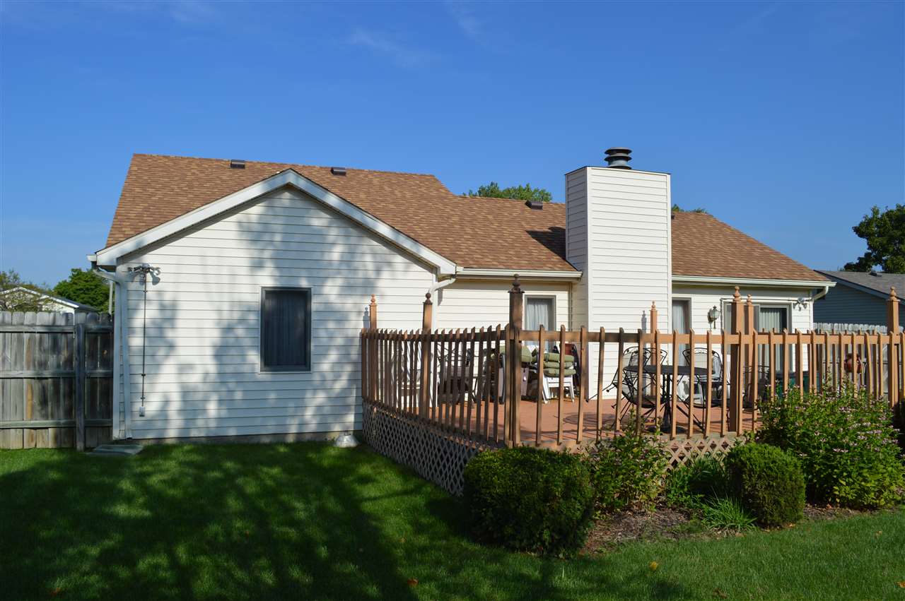 6324 Shell Drive Fort Wayne, IN 46835 - Photo 3 of 16