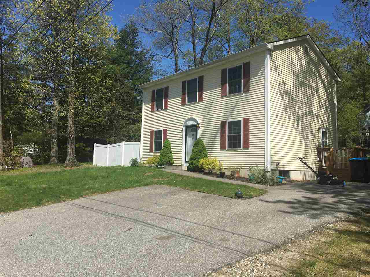 12 Dennison Road Salem, NH 03079 - Photo 1 of 23
