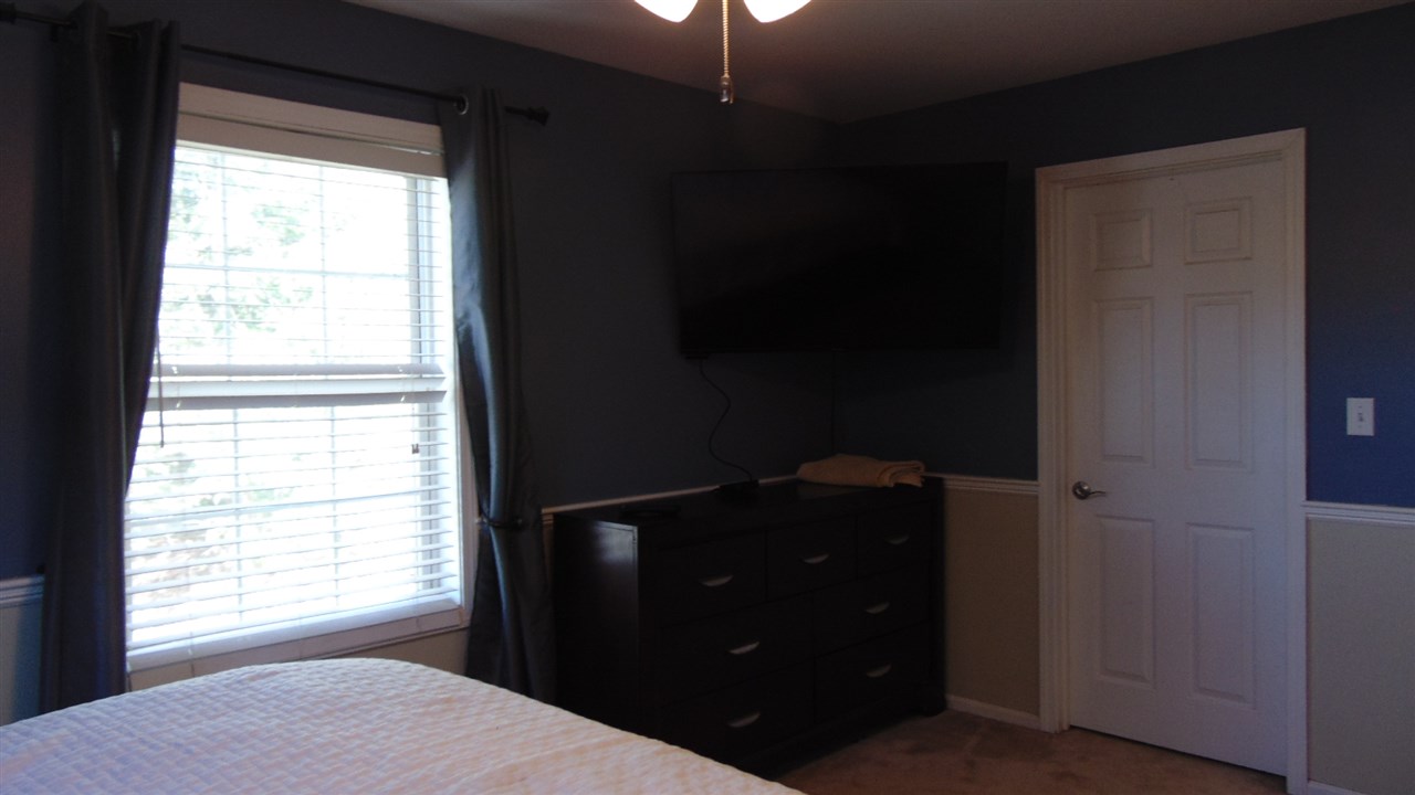 12 Dennison Road Salem, NH 03079 - Photo 17 of 23