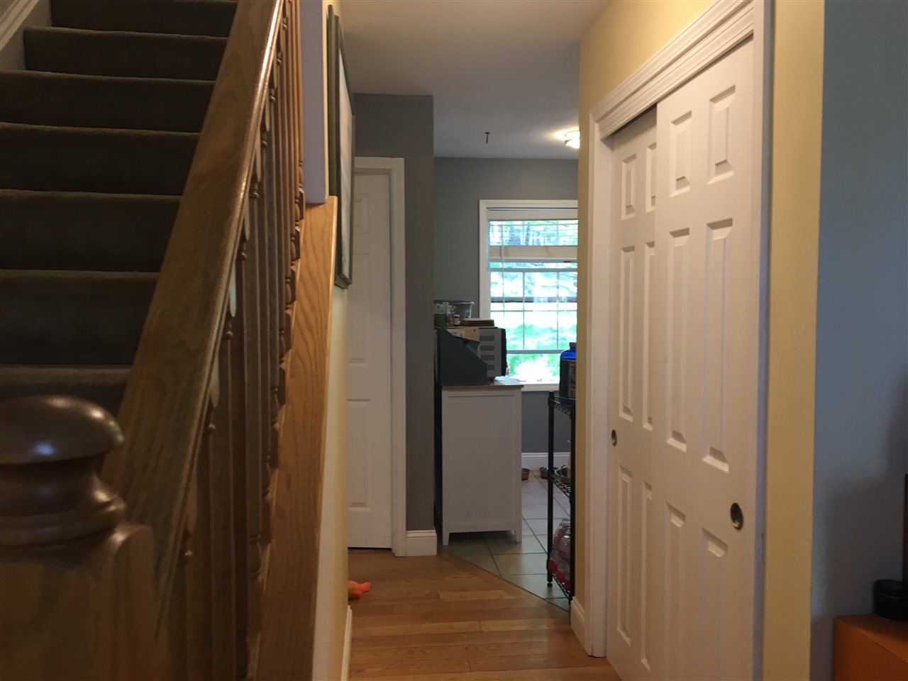 12 Dennison Road Salem, NH 03079 - Photo 3 of 23