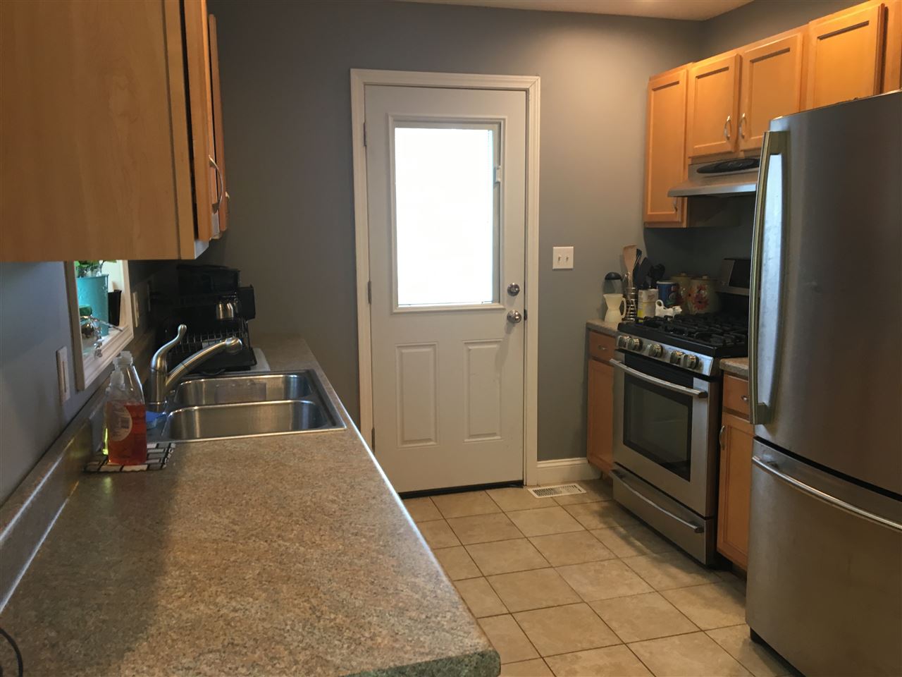 12 Dennison Road Salem, NH 03079 - Photo 5 of 23