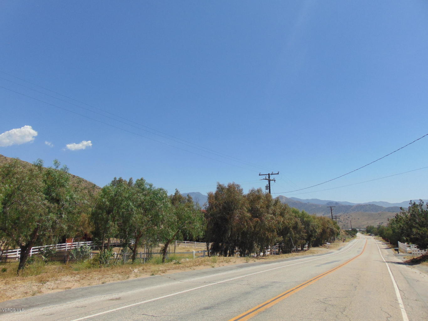 34440 Red Rover Mine Road Acton, CA 93510 - Photo 36 of 39 a view of a city