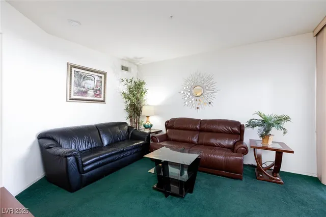 $250,000 | 6480 Annie Oakley Drive, Unit 511, Las Vegas, NV 89120