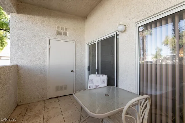 $250,000 | 6480 Annie Oakley Drive, Unit 511, Las Vegas, NV 89120