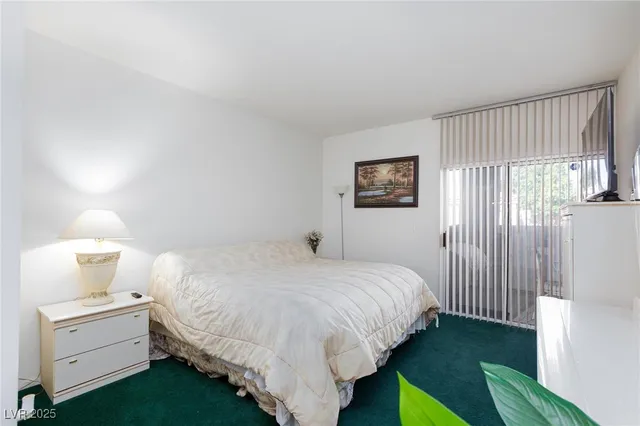 $250,000 | 6480 Annie Oakley Drive, Unit 511, Las Vegas, NV 89120