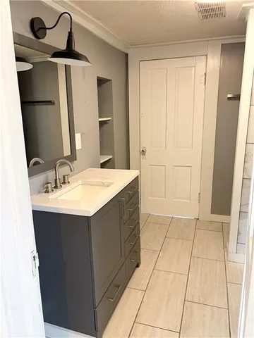 $215,000 | 211 East 5th Street, Lawson, MO 64062