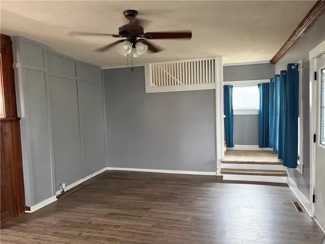 $215,000 | 211 East 5th Street, Lawson, MO 64062