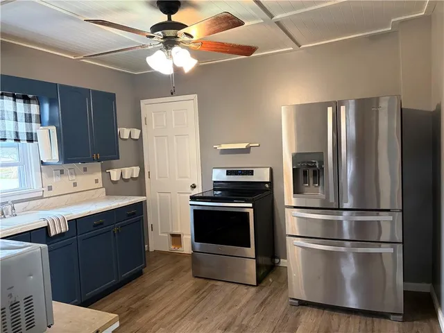 $215,000 | 211 East 5th Street, Lawson, MO 64062