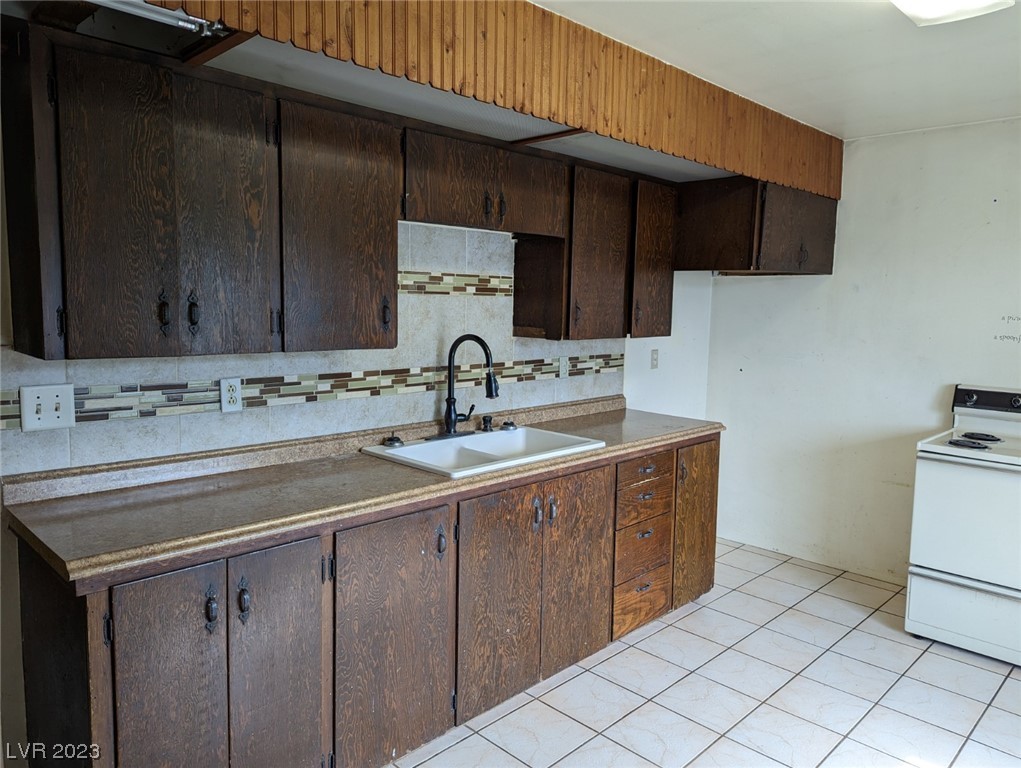158 Lightner Street Pioche, NV 89043 - Photo 8 of 30 Main Floor-Kitchen